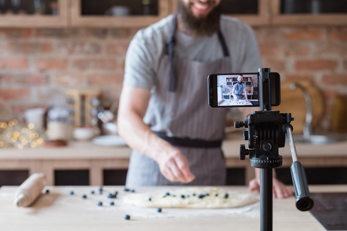 Producción de contenido gastronómico en cocina